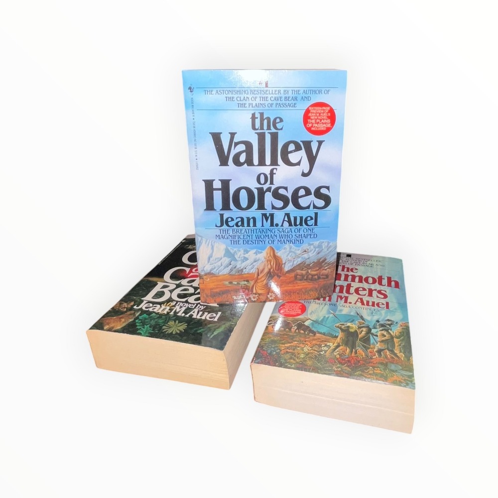 Jean M Auel Earths Children Series 3Bk Box Set Clan of Cave Bear Horses Mammoth - Picture 5 of 7